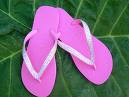 Flip flops may be good for knee pain